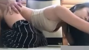 Lasing na Classmate Binanatan sa Sahig. Sarap Putcha!