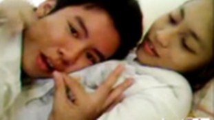 Vem Pamintuan Scandal – Pinalamas Ang Suso Kay Boypren