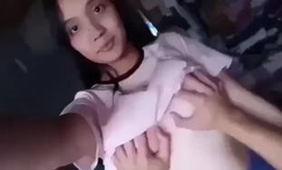 Lei Alfonso Scandal Pinalamas Kay BF Ang Boobs Habang Nakapatong