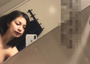 Pinay Nursing Walker Selfie Bago Magpa Totnak sa Customer