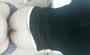 Filipina Officemate Quickie SEX Tapos Ipinutok sa Bibig Para Safe