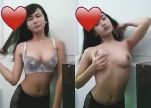 Kolehiyala 19yo Bilugan Ang Suso Nag LIVE Show kay BF