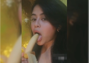 Lupit Sumubo ng Saging ni Mitch! Sana All dumi-Deepthroat!